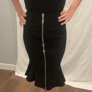 Givenchy bandage front zipper skirt